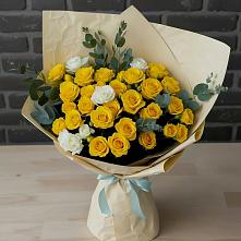 Букет цветов из:  Розы #REPLACE_PRED# Уве