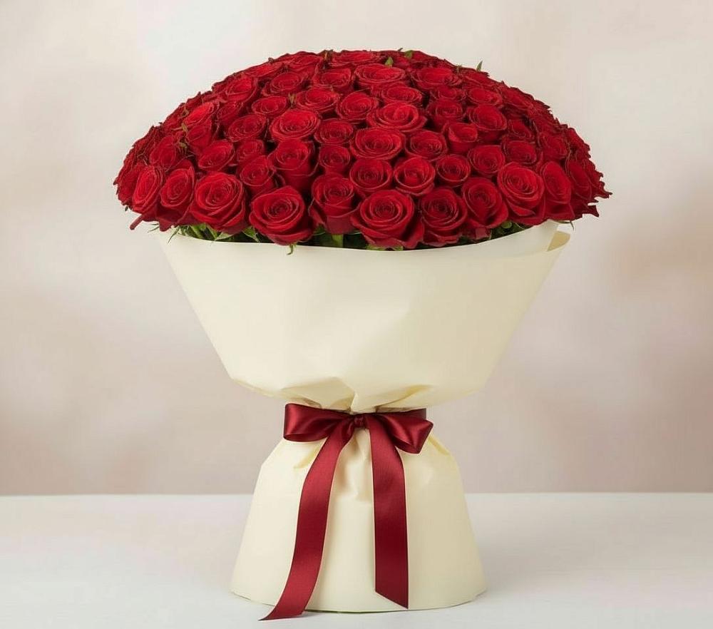 Букет 101 Красная роза Милано в Уве