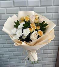 Букет цветов из:  Розы и Хризантемы в Уве