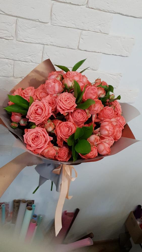 Букет цветов из: Розы в Уве