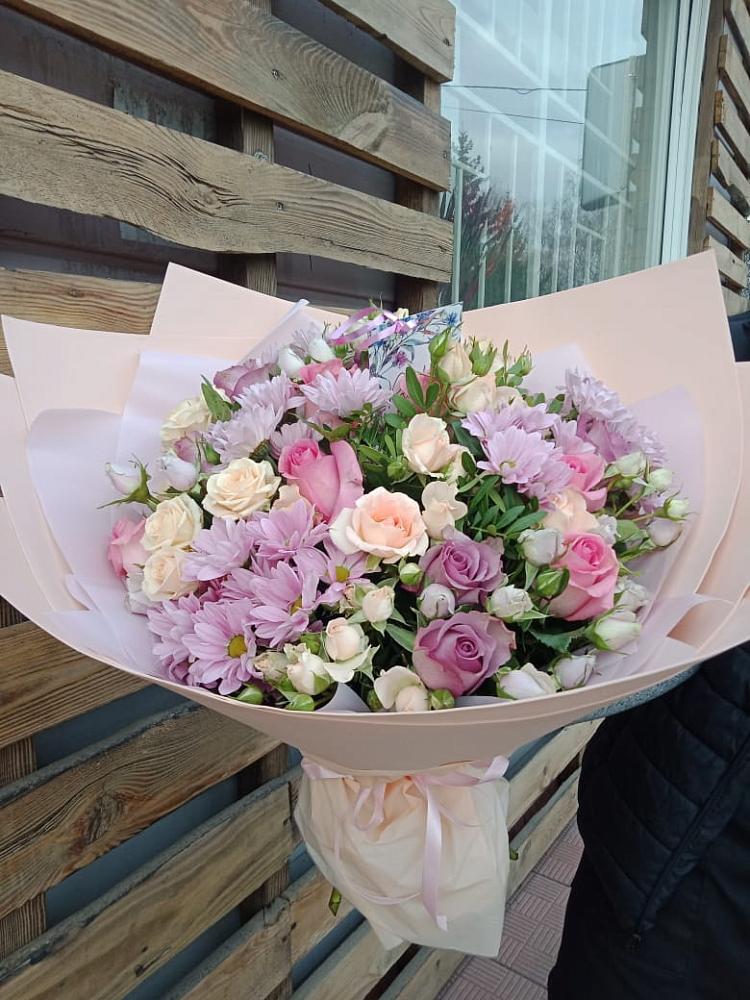 Букет цветов из: Розы и Хризантемы в Уве