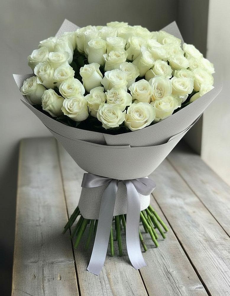 Букет 35 Белых роз в Уве