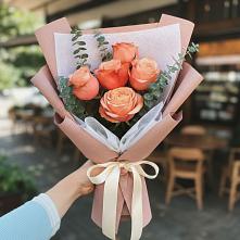 Букет цветов из:  Розы в Уве