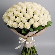 Букет 101 беля роза Белоснежка в Уве