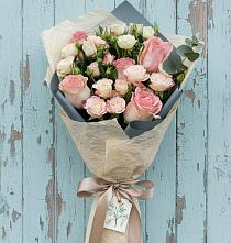 Букет цветов из:  Розы в Уве