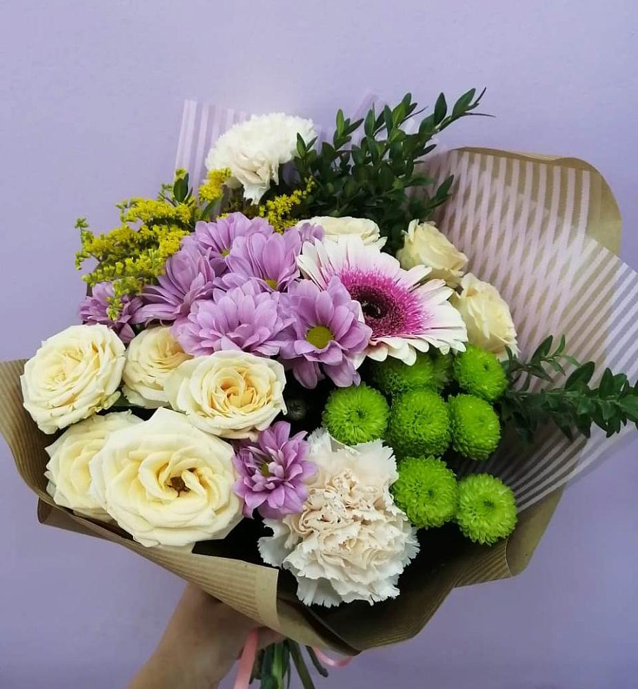 Букет цветов из: Хризантемы, Розы, Гвоздики и Герберы в Уве