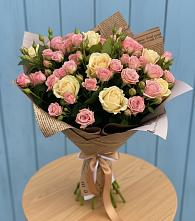 Букет цветов из:  Розы в Уве