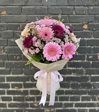 Букет цветов из:  Герберы и Хризантемы в Уве