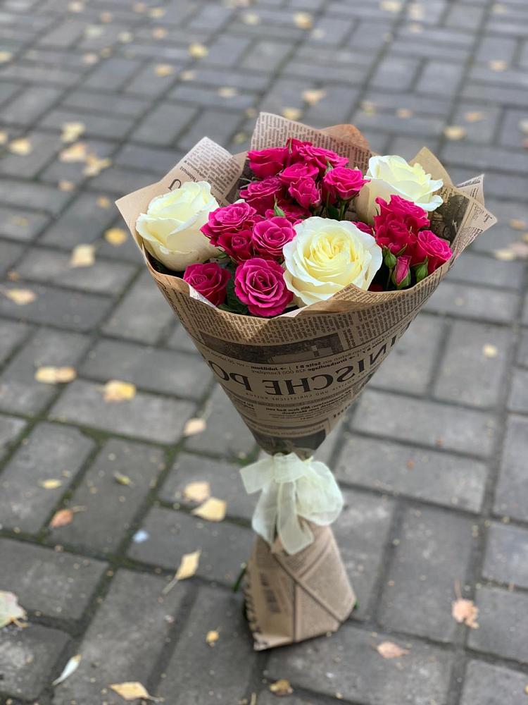 Букет цветов из: Розы в Уве