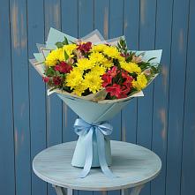 Букет цветов из:  Альстромерии и Хризантемы #REPLACE_PRED# Уве