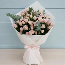 Букет цветов из:  Розы в Уве