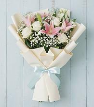 Букет цветов из:  Лилии в Уве