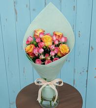 Букет цветов из:  Розы в Уве