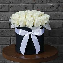 Цветочная композиция из Розы в шляпной коробке #REPLACE_PRED# Уве